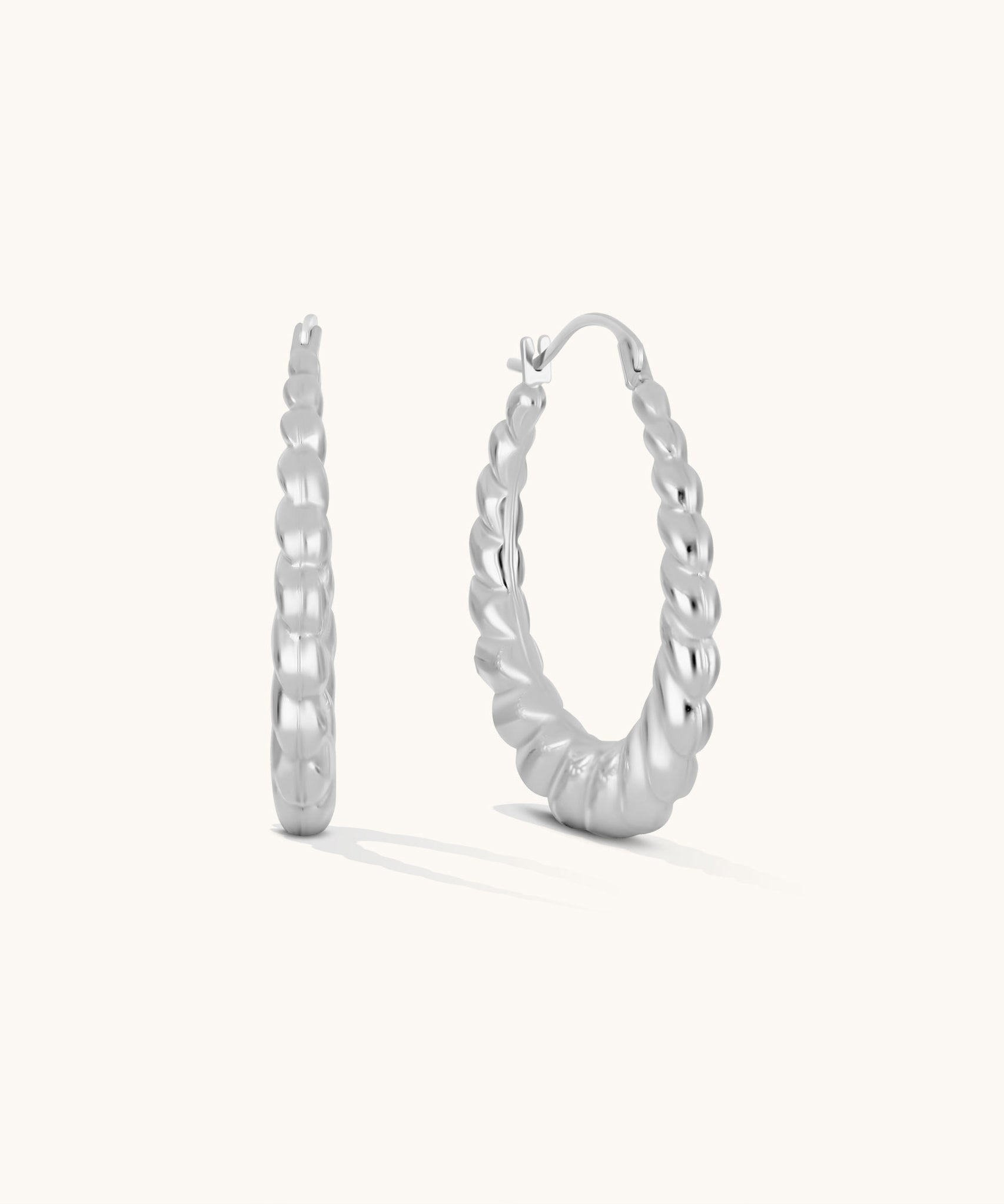 Aniq Scalloped Hoops | 14k Solid Gold & 14k White Gold | 25mm | Hypoallergenic