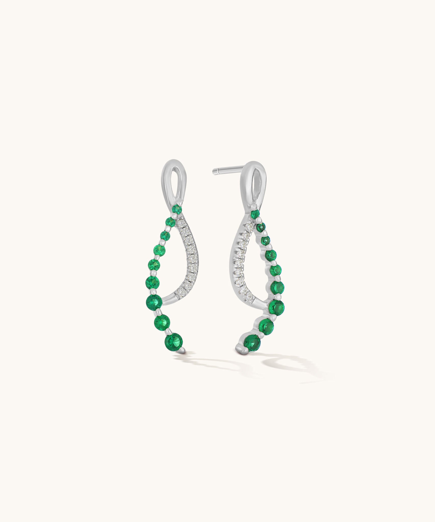 Aniq Drop Earrings with Green Gem Chain | 18k Gold Vermeil & 925 Sterling Silver | Hypoallergenic